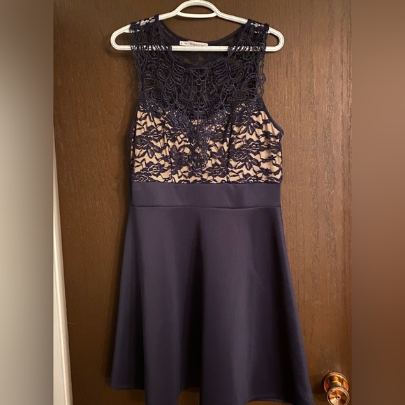 Navy lace top dress - Picture 1 of 2